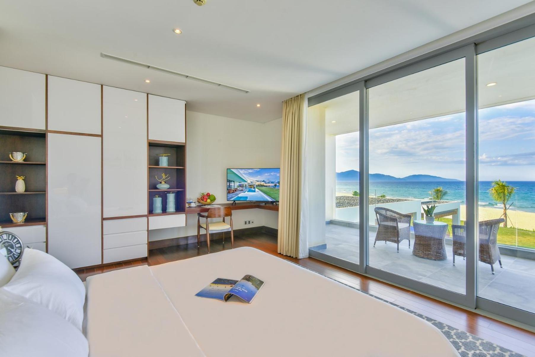Memories Holiday Beach Villa Da Nang Bagian luar foto